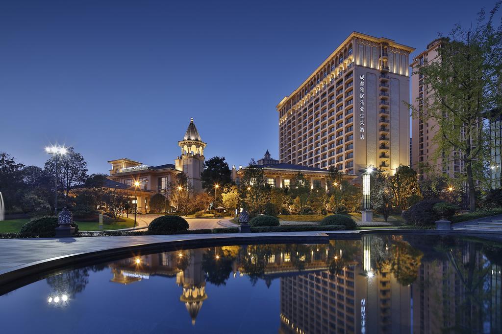 Howard Johnson Agile Plaza Чэнду Экстерьер фото