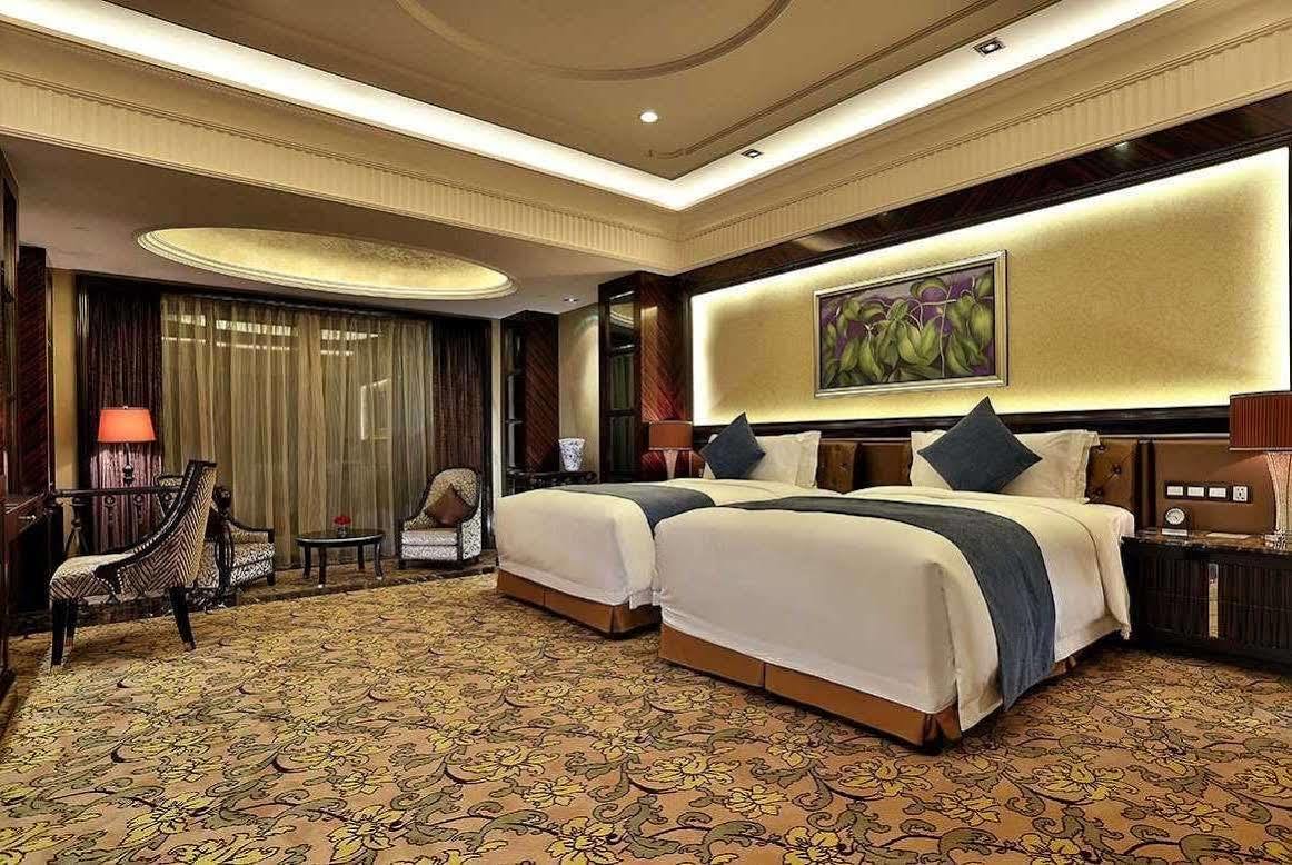 Howard Johnson Agile Plaza Чэнду Экстерьер фото
