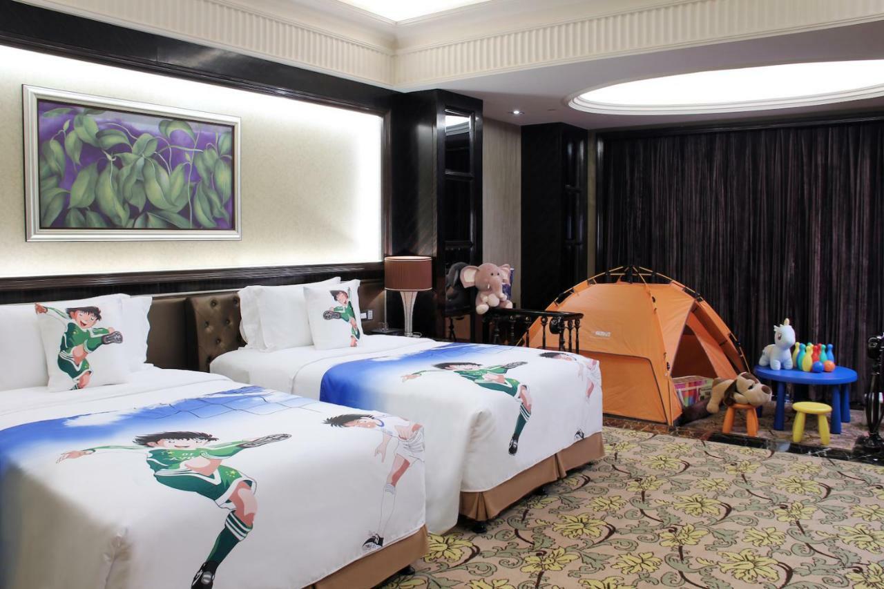 Howard Johnson Agile Plaza Чэнду Экстерьер фото