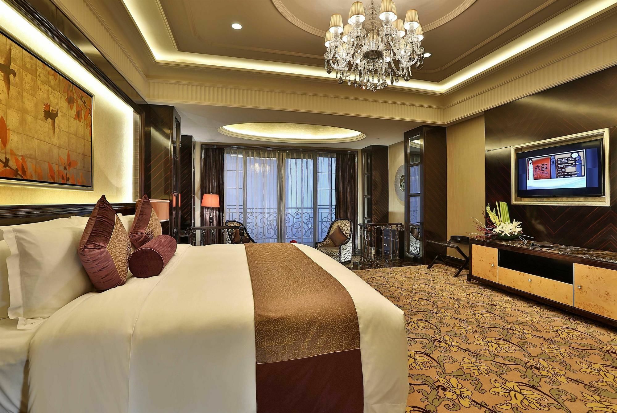 Howard Johnson Agile Plaza Чэнду Экстерьер фото